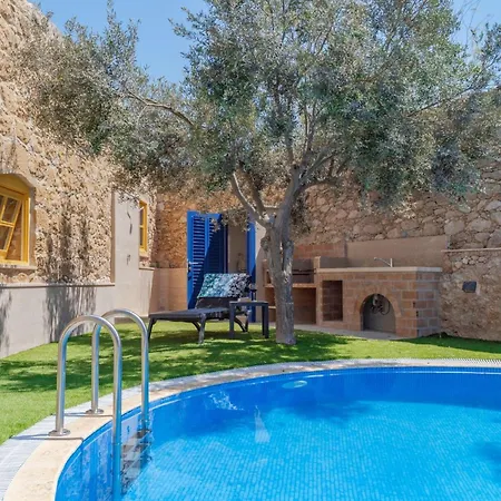 Oliva Sleeps 8 With Gym * Xagħra