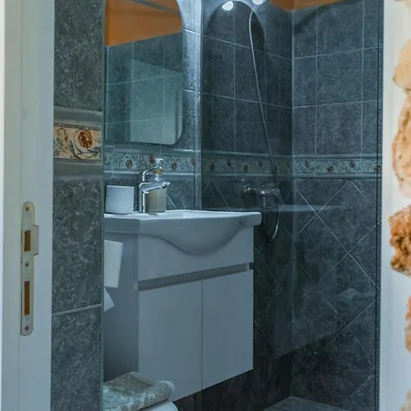 Villa Oliva Sleeps 8 With Gym *
