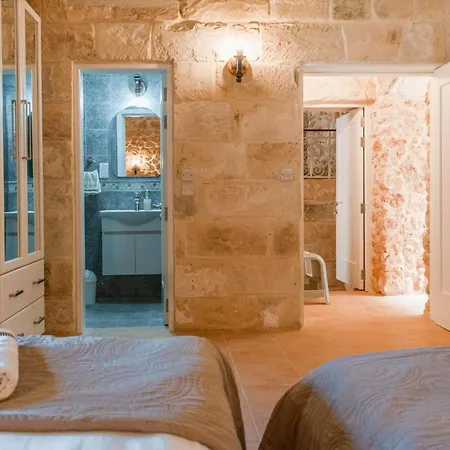 Villa Oliva Sleeps 8 With Gym *