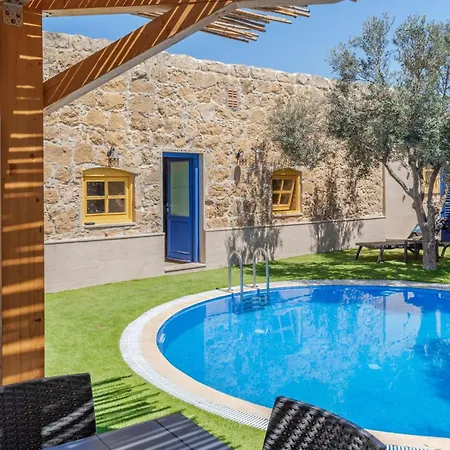Villa Oliva Sleeps 8 With Gym Xagħra